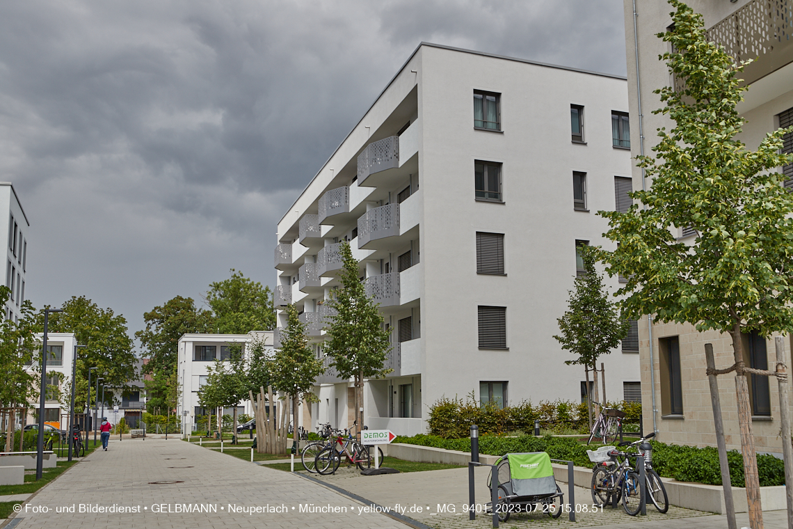 25.07.2023 - Rundgang im Alexisquartier in Neuperlach